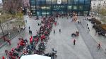 Motomikołaje znów przejechali przez Opole. Świąteczna parada motocyklistów na pl. Wolności