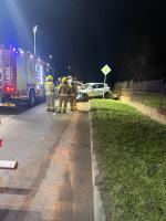 Samochód wjechał w ogrodzenie cmentarza. Zdarzenie w Sławięcicach