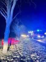 Zdarzenie drogowe na DK 38. Jedna osoba trafiła do szpitala