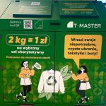 Drugie życie dla ubrań i realna pomoc. Ubraniomat stanął w Karolince