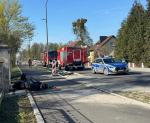 Motocyklista ranny po zderzeniu z autem w gminie Pokój