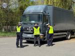 Stan techniczny ciężarówek i aut dostawczych pod lupą policjantów i funkcjonariuszy ITD