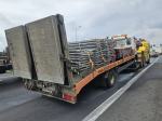 Samochód ciężarowy zapalił się na obwodnicy Opola