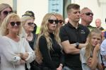 Ewa Bem z gwiazdą w Opolu. "Nie każcie mi płakać"