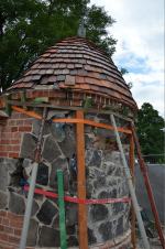 W Niemodlinie naprawiają zabytkową basteję. Uderzył w nią samochód 