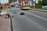Wypadek dwóch osobówek w Dobrzeniu Wielkim. Jeden z pojazdów uderzył w ogrodzenie - 20250609203609_img-20250608-wa0021_10.jpg