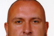 Opolska Policja poszukuje Arkadiusza J. Ma do odbycia długą karę więzienia - 20250917002145_img_1389_1.png