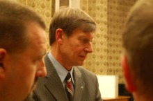 Prezydent Opola zbiera poparcie w Radzie