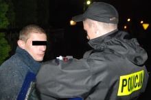 Kierował po pijaku bez prawa jazdy