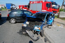 Kierowca fiata wymusił pierwszeństwo, trzy osoby ranne