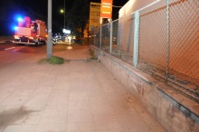 Pijany kierowca zakończył jazdę na latarni