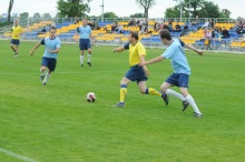 W niedzielę charytatywny mecz dziennikarzy i polityków