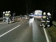 Fiat punto wbił się w koparkę