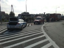 Wjechała na skrzyżowanie na czerwonym świetle, doszło do zderzenia