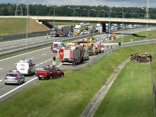 Kierowca daewoo zginął po dachowaniu na autostradzie