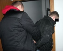 Rodzeństwo z Prudnika okradło kompana od wódki