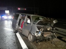 Bus zderzył się z ciężarówką na autostradzie A4
