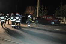 Wypadek w Zieleńcu, dwie osoby trafiły do szpitala