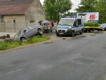 BMW w rowie. Kierowca miał 3,6 promila?