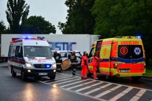 Tragiczny wypadek w Łosiowie. Ciężarówka zderzyła się z busem.