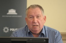 Fajbusiewicz: nie pozwólmy oszustom okradać naszych dziadków