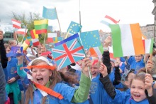 Parada 10-latków na 10 lat Polski w Unii Europejskiej