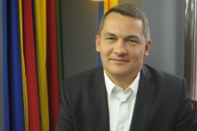 Tomasz Kostuś: Stawiamy na betonowe drogi