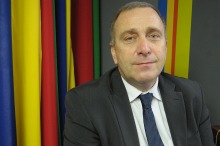 Schetyna: Jarmuziewicz jest uzależniony od Opola