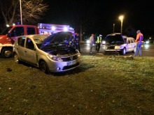 Zderzenie i dachowanie podczas nieprawidłowego wyprzedzania