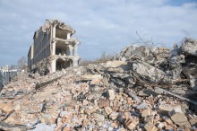 Rozpoczęło się wyburzanie magazynów przy ul. Wspólnej