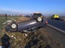 Volkswagen dachował w Winowie