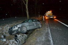 Kierowca BMW wylądował w rowie