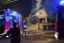 W nocy palił się dom w Lewinie Brzeskim