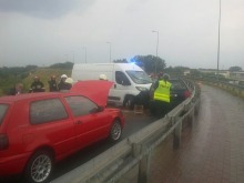 Trzy auta zderzyły się na "ślimaku" na ul. Niemodlińskiej