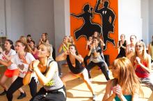 Zumba w NaszFitness. Połącz przyjemne z pożytecznym!