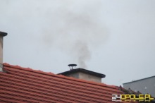 Ratusz apeluje: Nie spalajmy odpadów w domowych piecach!