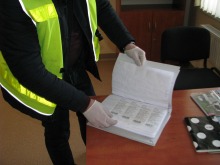 Wyłudzał telefoniczne kody doładowujące. Oszukał ponad 100 osób.