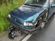 Zderzenie dwóch samochodów w Sidzinie. Trzy osoby poszkodowane.