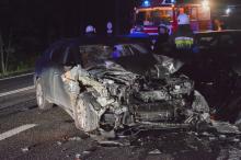 Zderzenie trzech pojazdów w lesie dąbrowskim na DK nr 46