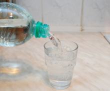 Upał a praca. Co musi zapewnić pracodawca?