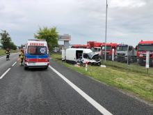 40-letni kierowca ranny po zdarzeniu w Dąbrowie