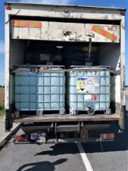 Szereg nieprawidłowości w pojeździe przewożącym materiały niebezpieczne