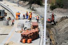 Trwa budowa nowego peronu na stacji Opole Główne. Remont przejdą też przejścia podziemne