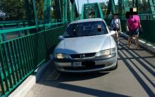 Kierująca oplem wjechała na Most Ireny Sendlerowej. Szuka jej policja
