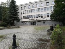 Władze Uniwersytetu Opolskiego chcą sprowadzenia afgańskich przyjaciół do Polski