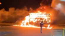 Pożar busa na stacji benzynowej na autostradzie A4