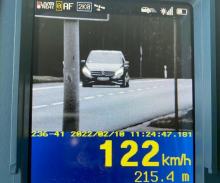 70-latek otrzymał 2 500 złotych mandatu i 10 punktów karnych