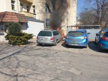 Pożar samochodów na parkingu w Brzegu