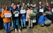 W okolicy Elektrowni Opole zasadzono "Las Pełny Energii"
