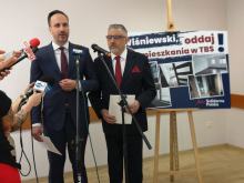 Janusz Kowalski: "Prezydent Opola najpierw nabył mieszkanie w TBS, a potem zmienił regulamin"